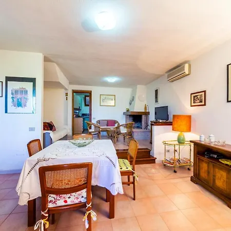 Near The Beach, 2parking, Bbq, Wifi, Air Conditioning *