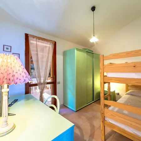Near The Beach, 2parking, Bbq, Wifi, Air Conditioning *