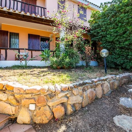 Villa Near The Beach, 2parking, Bbq, Wifi, Air Conditioning